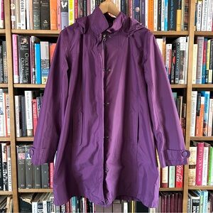 L L Bean Women's Eggplant Purple Hood Pockets Windbreaker Rain Jacket sz L